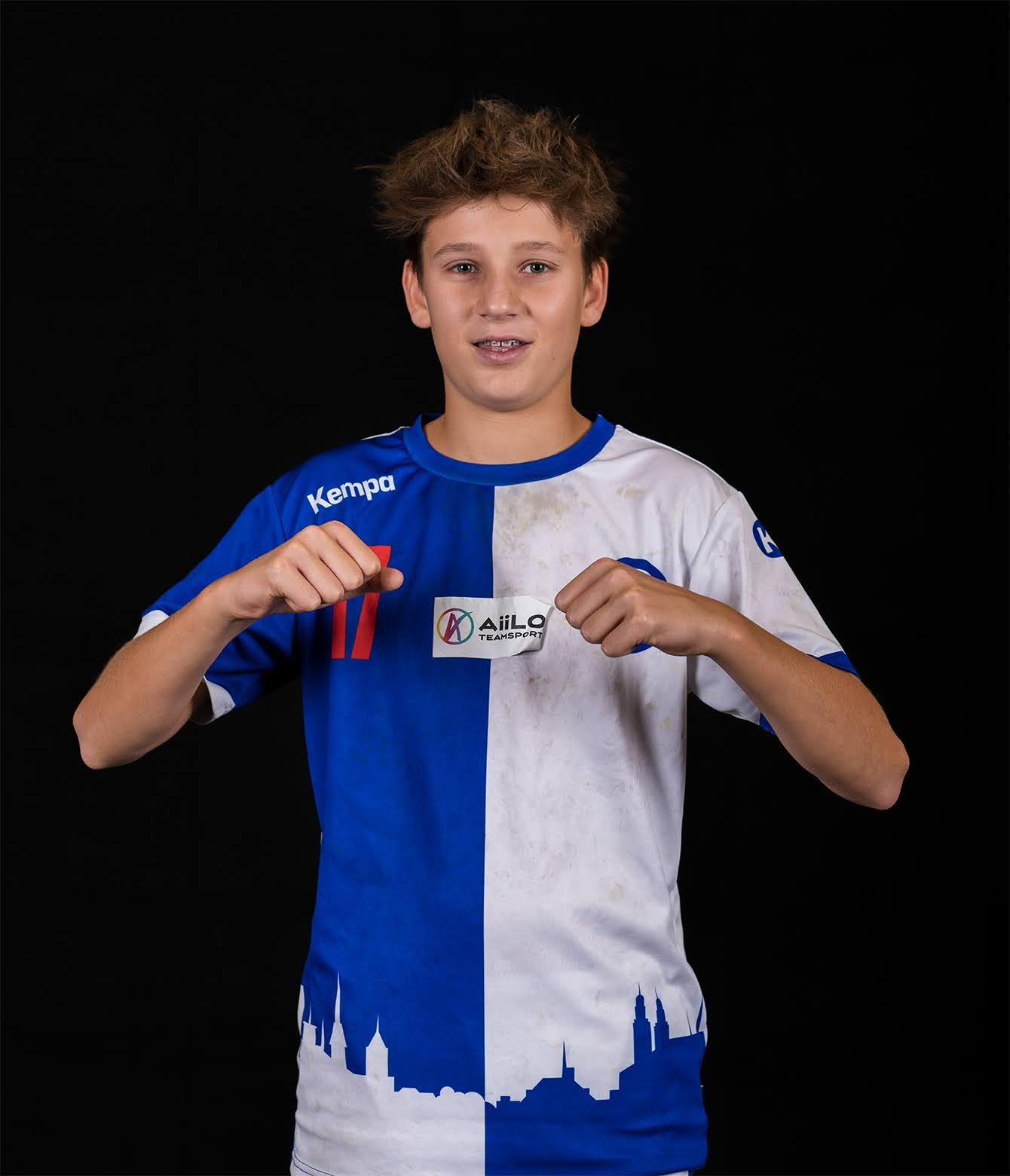 U17 20 253_7544 1