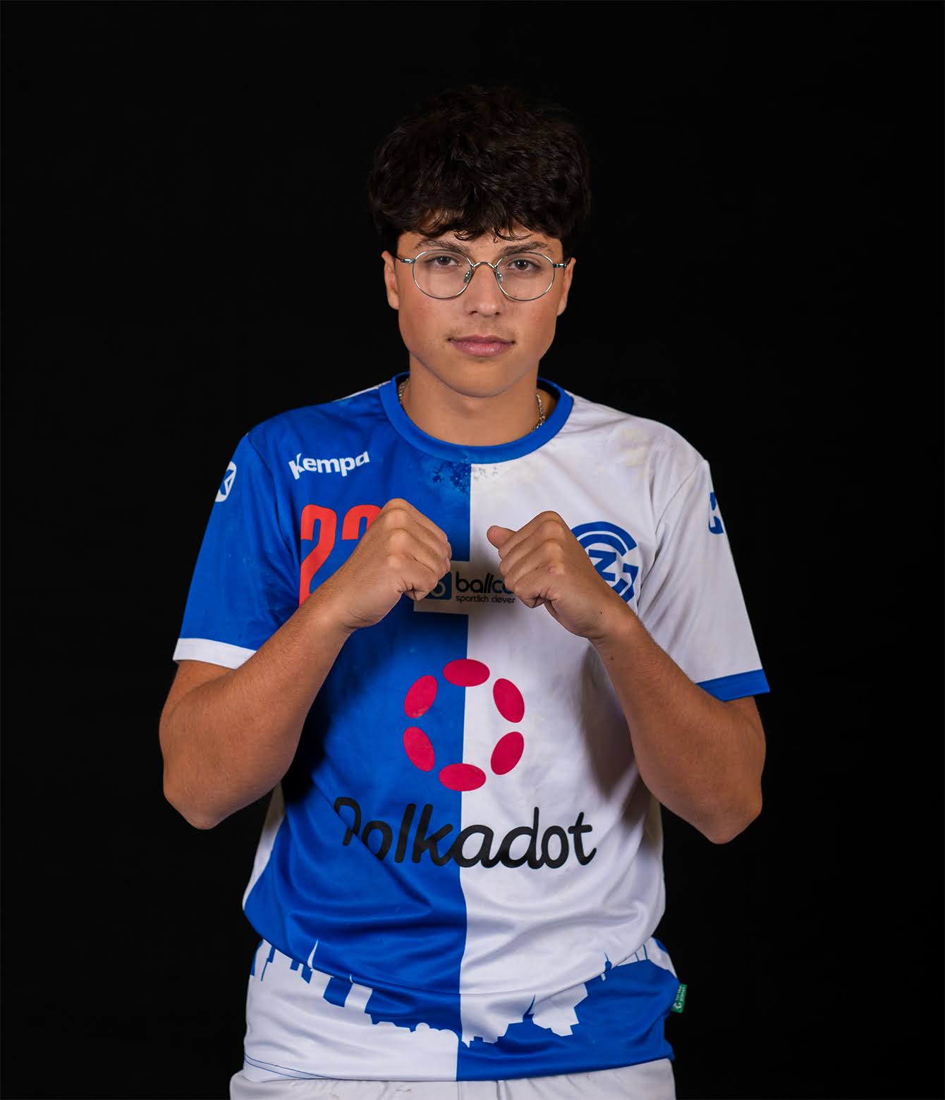 U17 17 253_7550 1