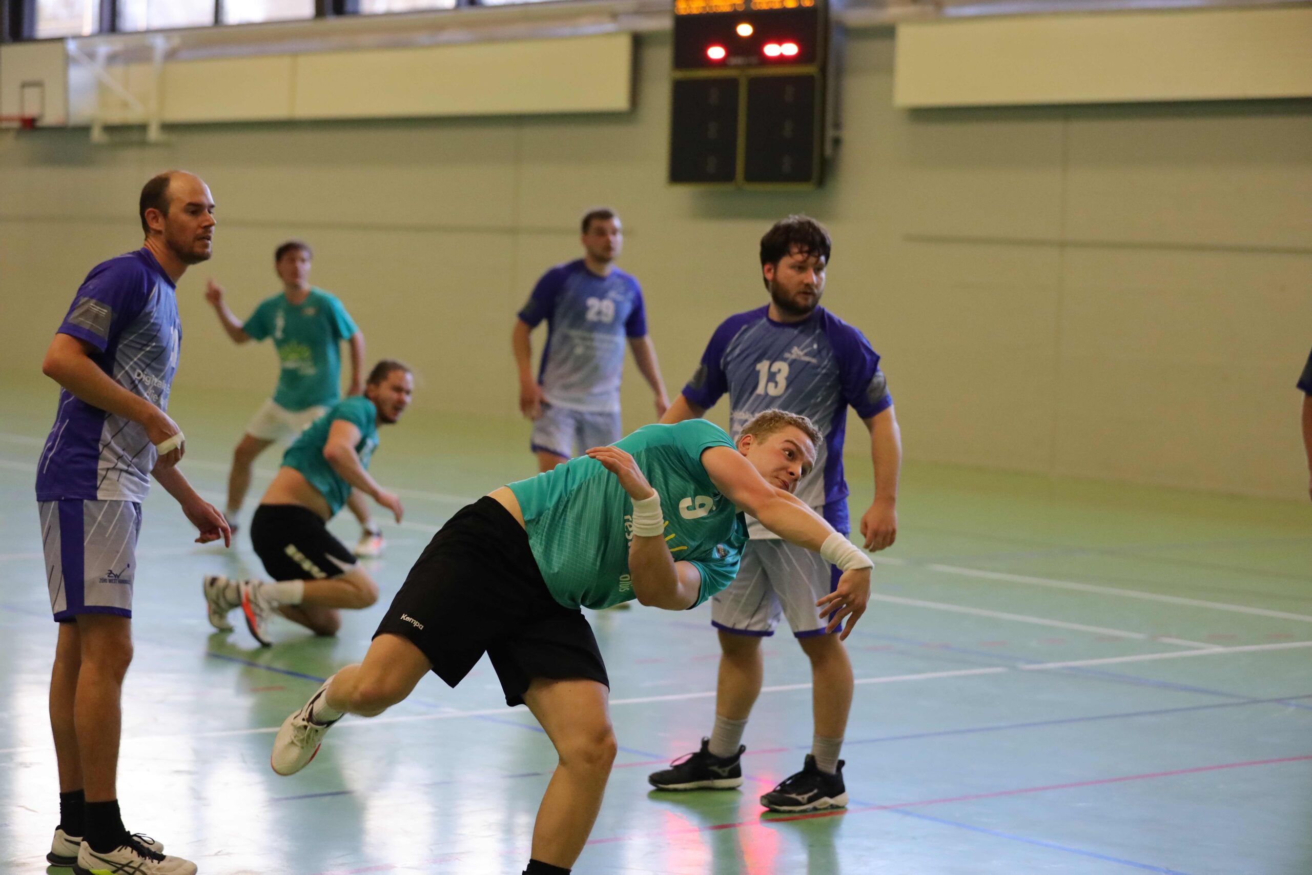 Verloren trotz Steigerung 1 M3 8.11 ZW 35 scaled