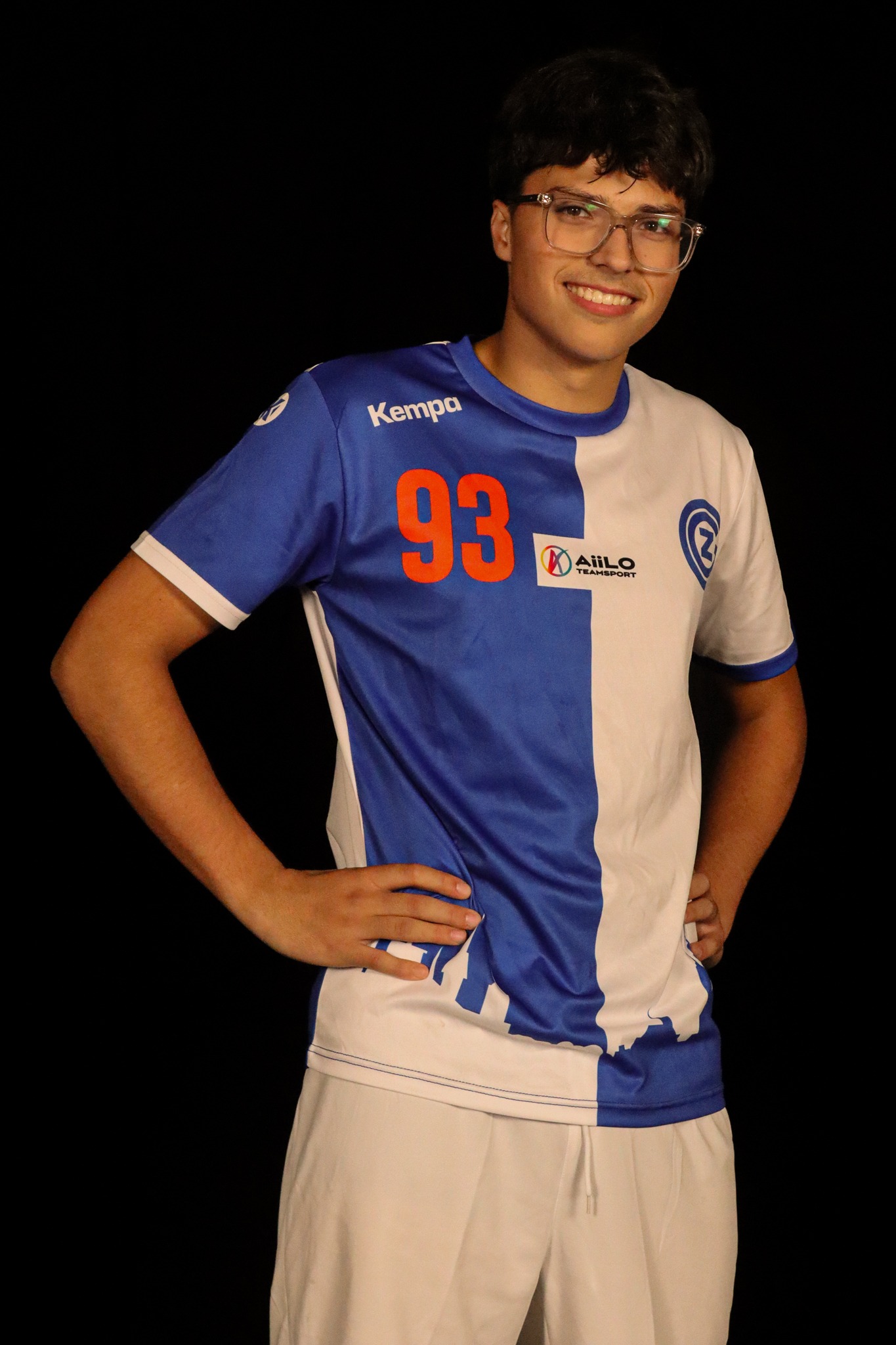 U19 15 U19L Portrait 7